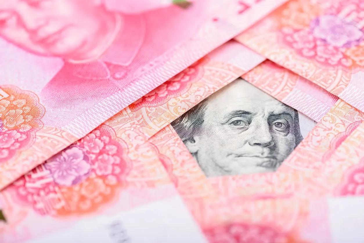 Amorío de multimillonario con China genera preocupación sobre influencia de PCCh